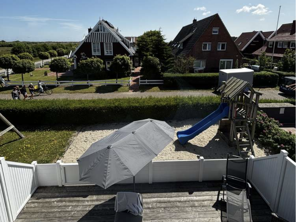 Dachgeschosswohnung mit Terrasse